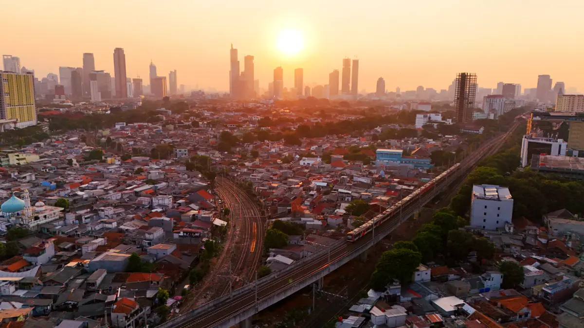 KRL Bogor Line Akan Menggunakan 12 Rangkaian - Image