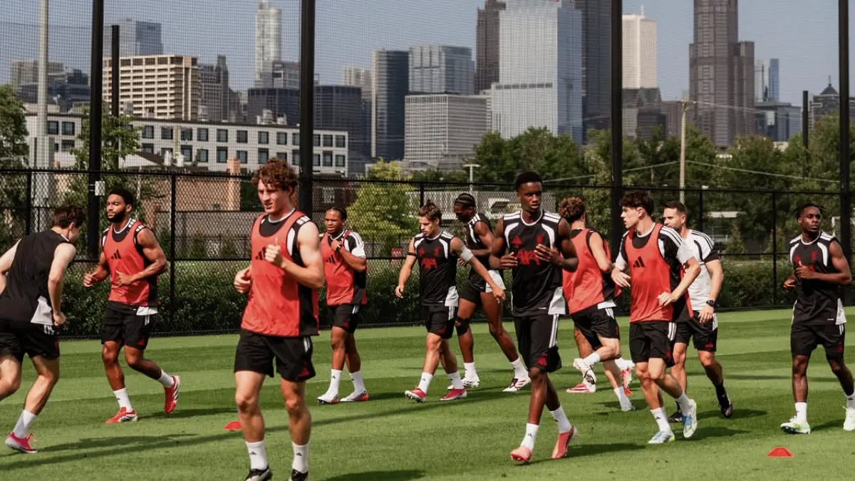 Skuad Liverpool dalam sesi latihan. (Dok. Instagram/@liverpoolfc) - Image
