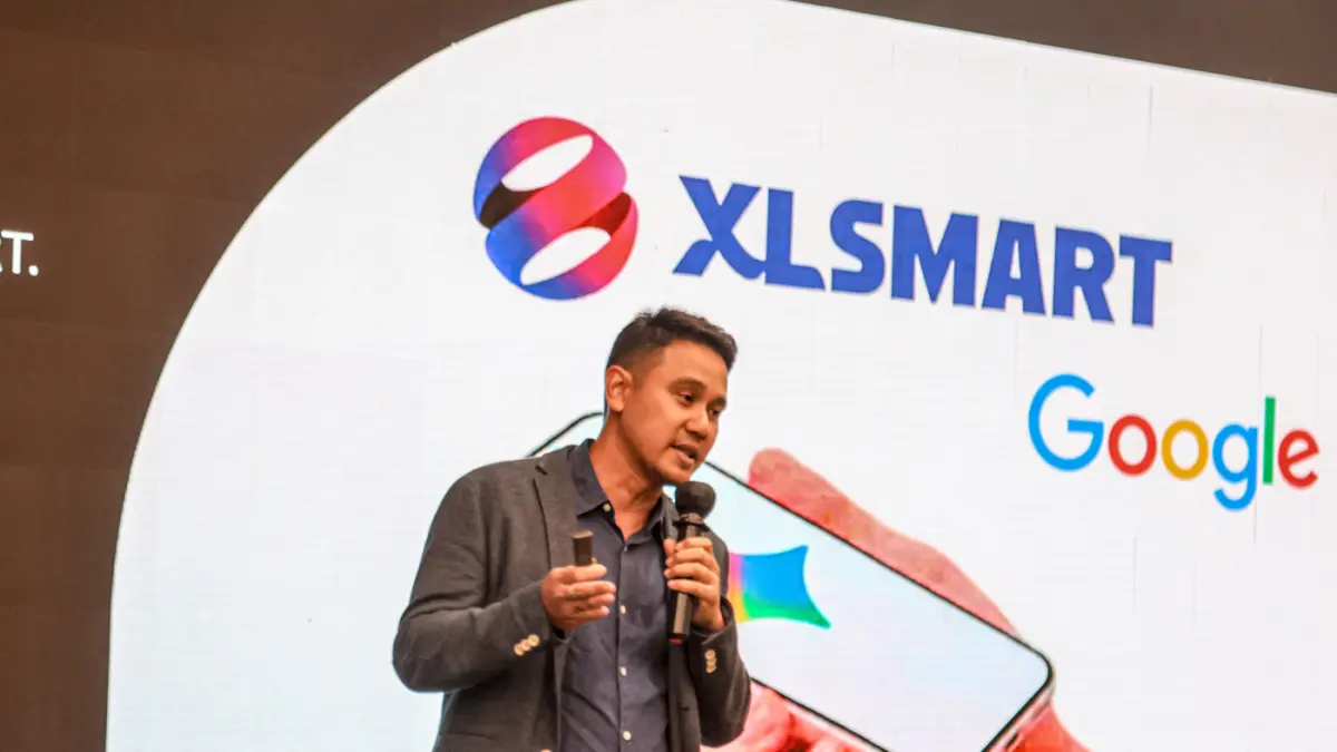 Strategic Partnership Lead Google Aryabimo Harfiandi memberi sambutan dalam acara press conference kolaborasi antara XLSMART dengan Google di Jakarta, Selasa (21/07/2026). (Hanung Hambara/ Jawa Pos)