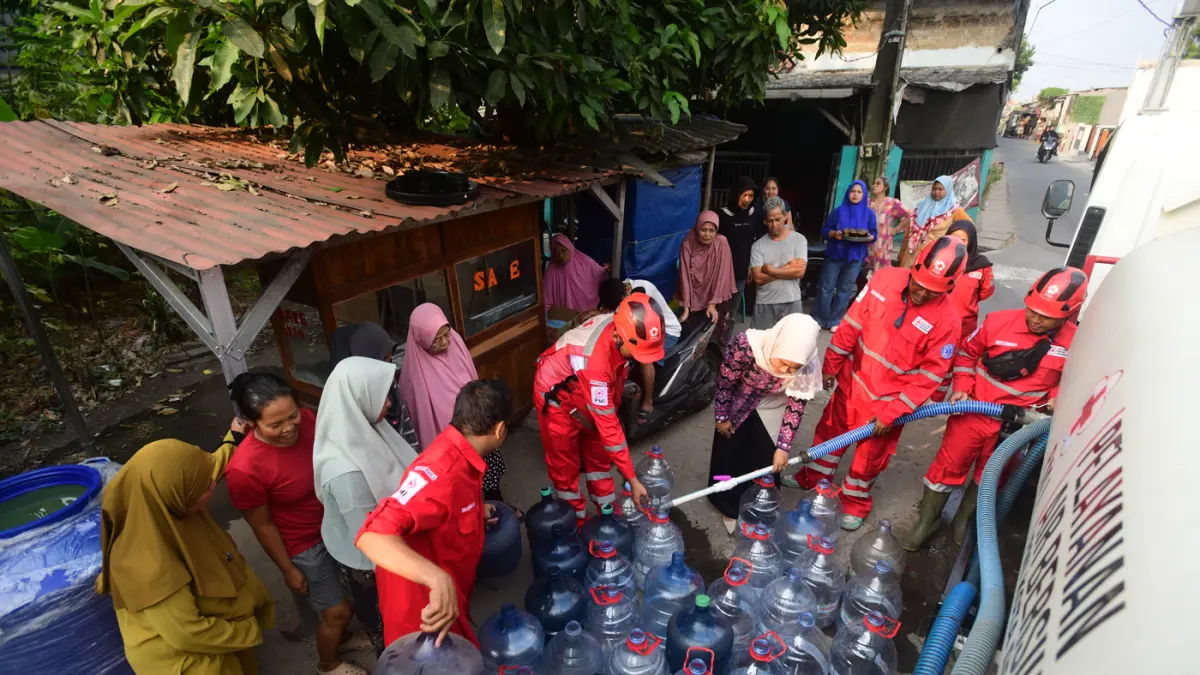 Penyaluran Bantuan Air Bersih - Image