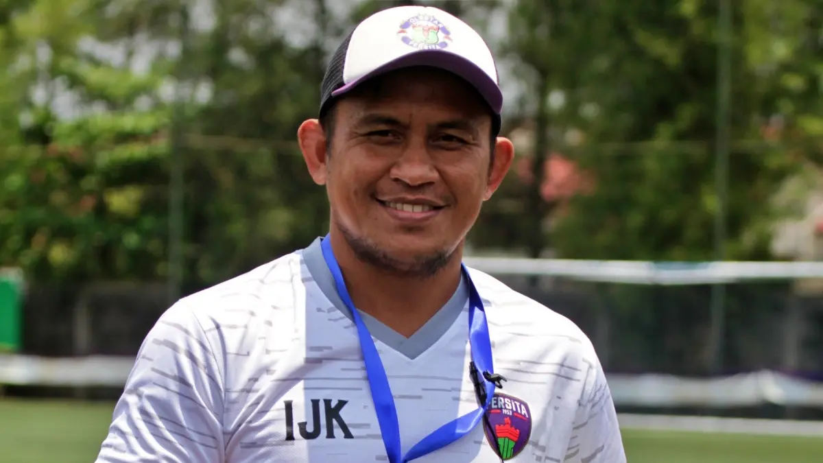 Ilham Jaya Kesuma saat jadi pelatih Persita U-16. (PSSI) - Image