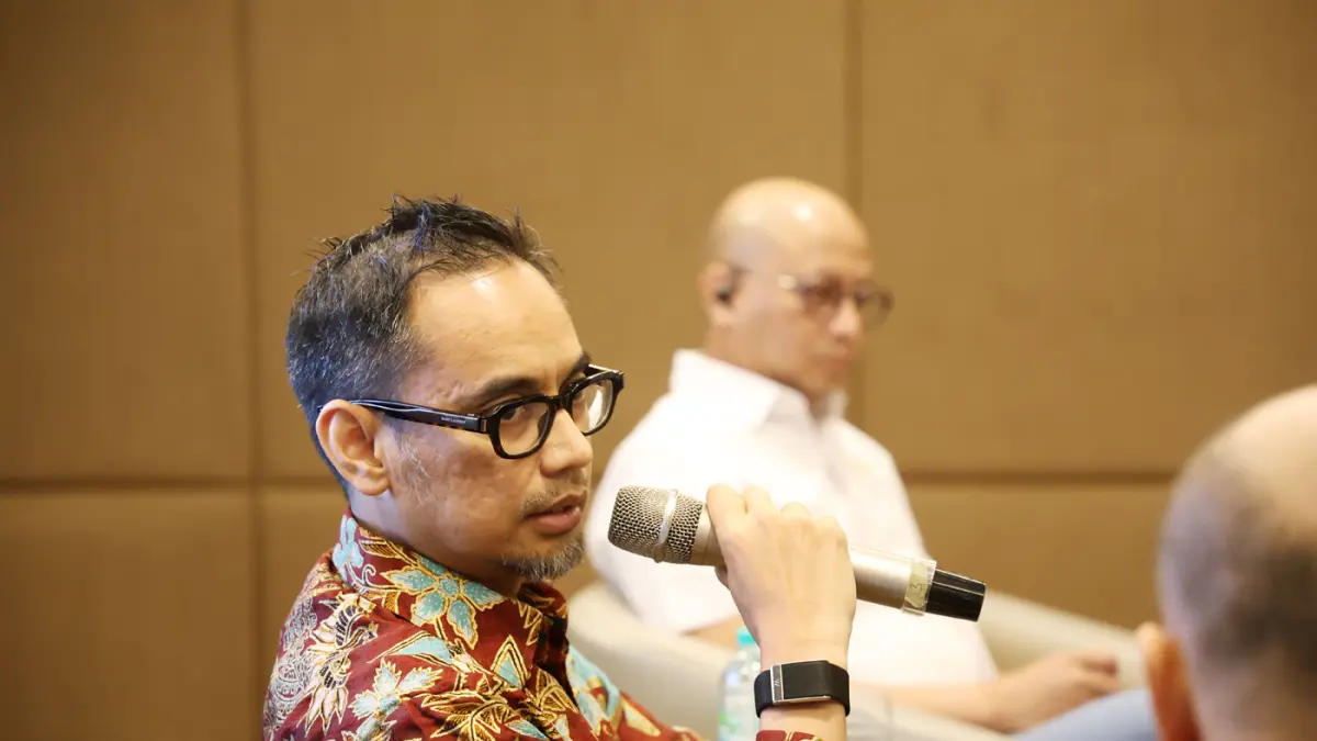 Kepala Bidang Ekonomi Digital Kamar Dagang Industri Indonesia Firlie. H Ganinduto bersama Wakil Kepala Badan Ekosistem Digital Kadin , Jamalul Izza, Direktur Indonesia Technology Innovation (INTI) Hendry Bunardy