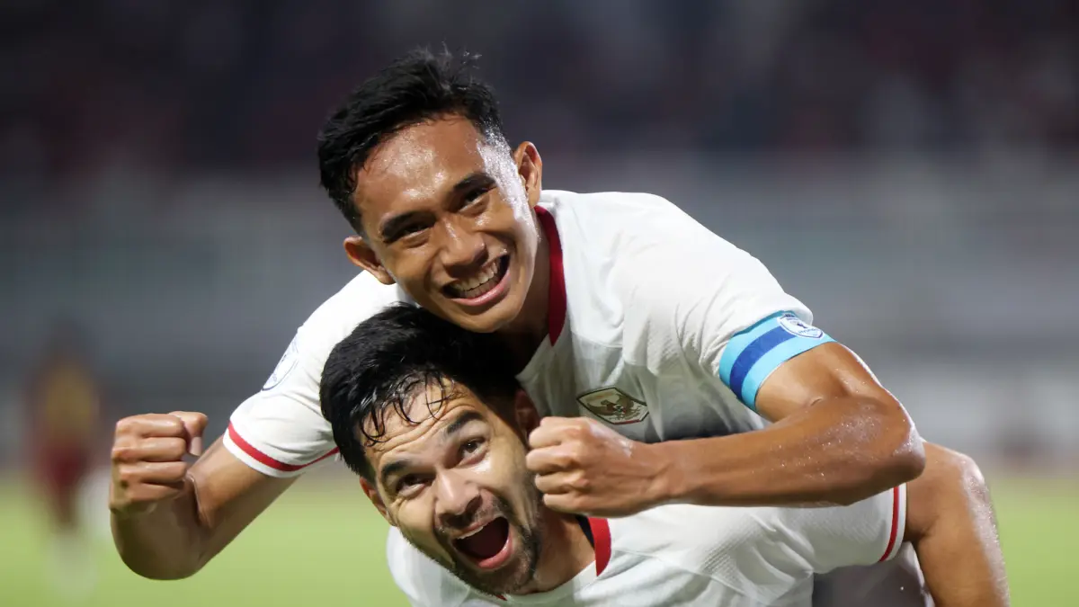 Selebrasi pesepak bola Timnas Indonesia Sandy Walsh usai membobol gawang Kamboja pada ASEAN Hyundai Cup 2026 di Stadion Pakansari, Kabupaten Bogor, Jawa Barat, Senin (27/7/2026). (Dery Ridwansah/ JawaPos.com)