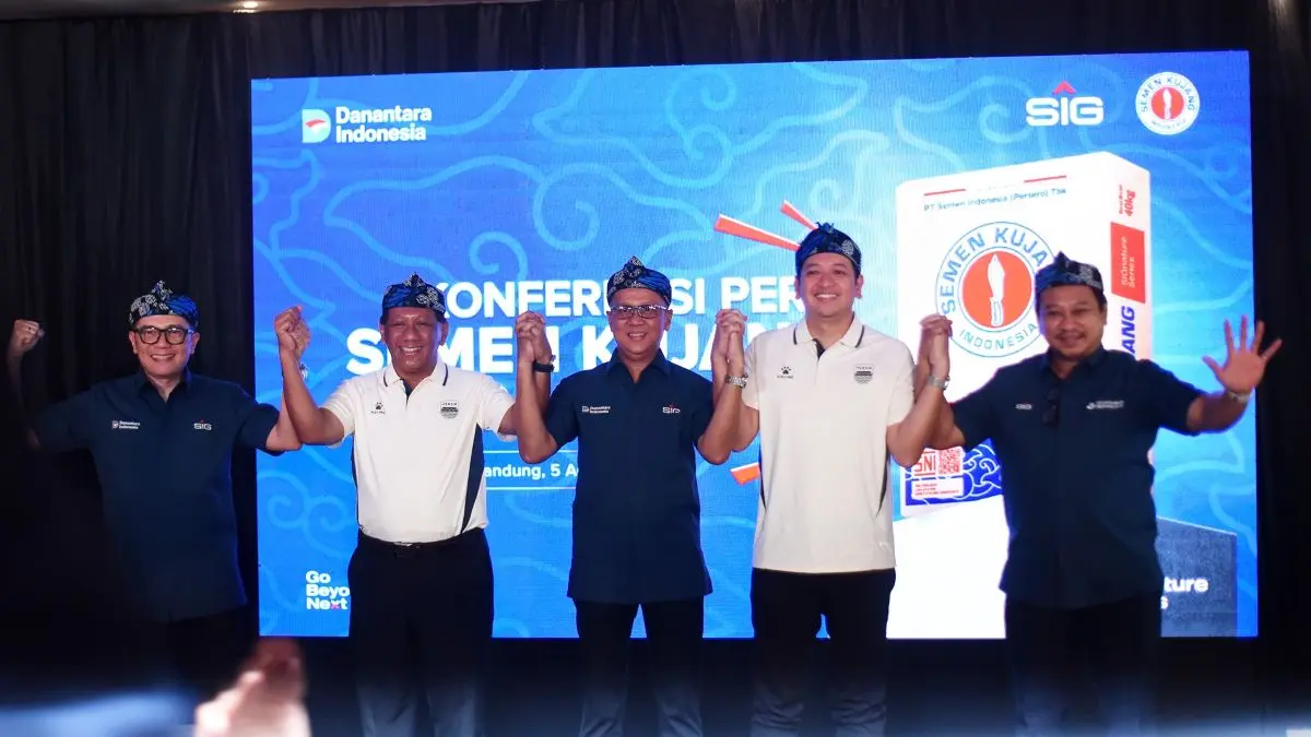 Semen Kujang resmi jadi mitra Persib Bandung selama tiga musim. (Istimewa) - Image