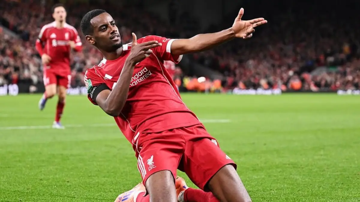 Alexander Isak Kirim Sinyal Positif kepada Liverpool Setelah Pulih Sepenuhnya dari Cedera - Image