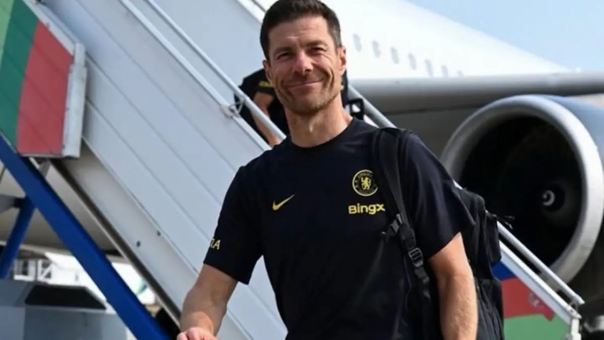 Pelatih Xabi Alonso puji performa tim Chelsea saat menang 3-0 atas AC Milan di Jakarta. (ig @cfcnewspage) - Image