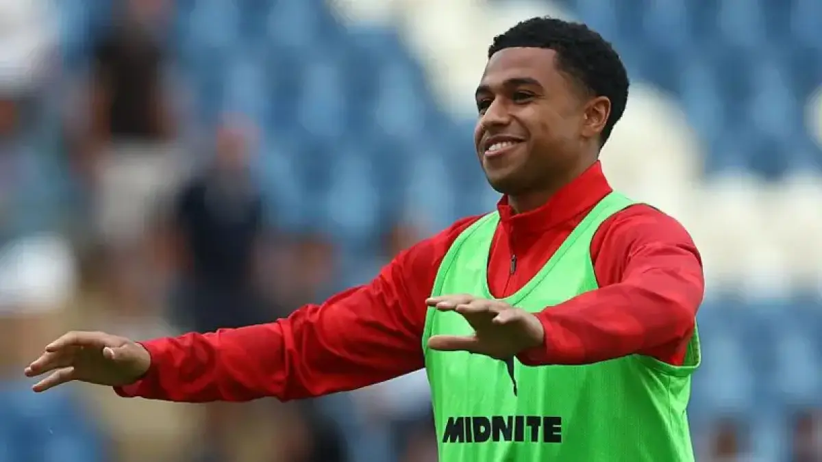 Shea Charles Selangkah Lagi ke Fulham, akan Pecahkan Rekor Transfer Pemain Irlandia Utara