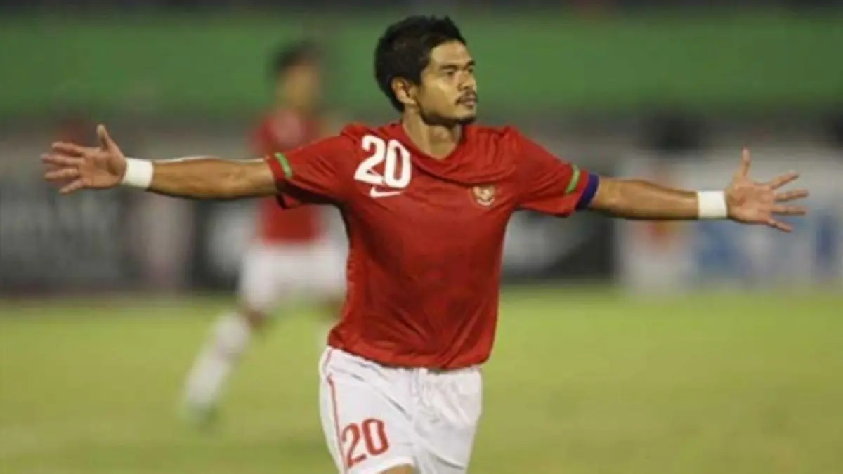 Bambang Pamungkas saat membela timnas Indonesia pernah menjadi top skor piala AFF. (Istimewa)