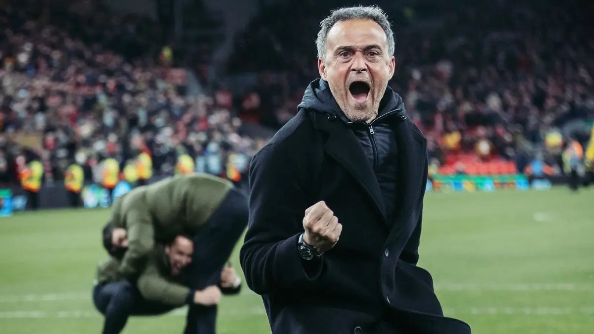 Luis Enrique memburu sejarah baru saat PSG menghadapi Aston Villa di Piala Super Eropa 2026. (PSG) - Image