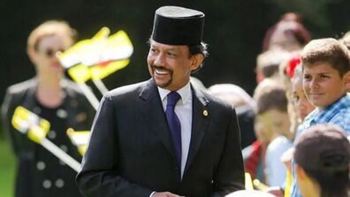 Sultan Hassanal Bolkiah (Instagram @sultanhassanalbolkiah) - Image