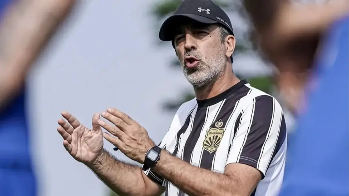 Oscar Bruzon bawa filosofi baru untuk Bhayangkara FC. (Istimewa) - Image