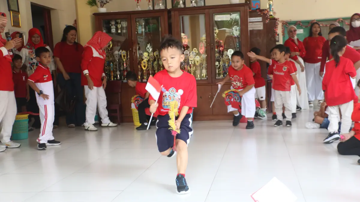 Perlombaan meriahkan HUT RI Ke-81 - Image
