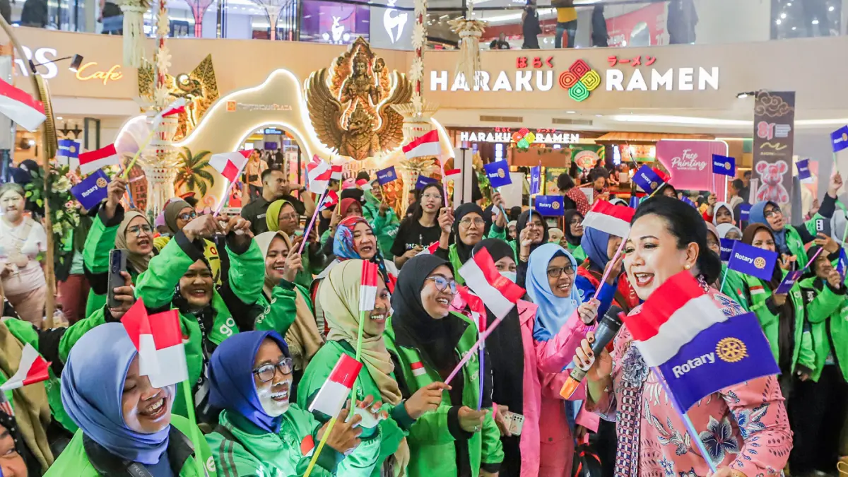 Rotary Club Surabaya Memberdayakan Kaum Perempuan - Image