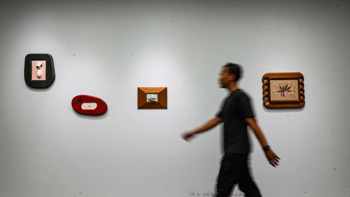 Pameran As all gather in commons dari Lima Perupa Perempuan - Image