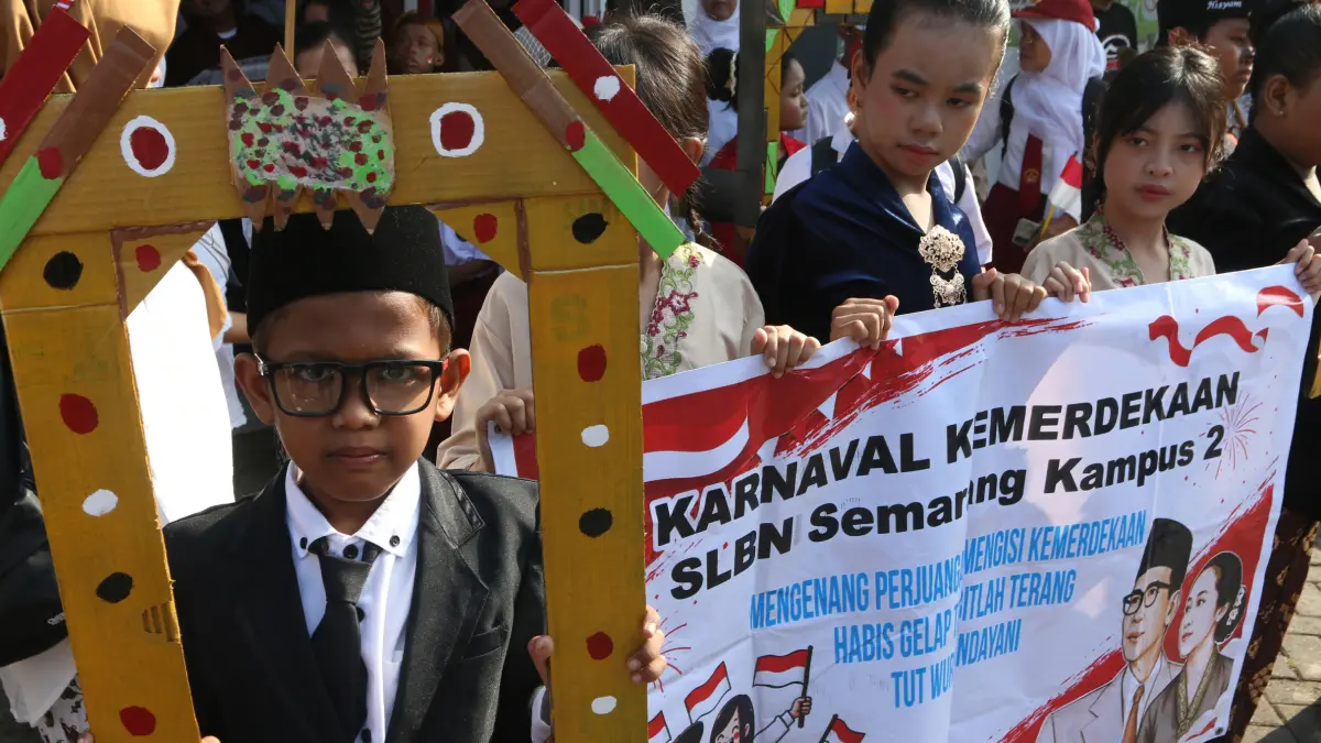 Karnaval HUT ke-81 RI di SLB Negeri Semarang - Image