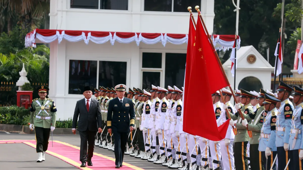 Menhan Sjafrie Sjamsoeddin terima kunjungan Menhan China - Image