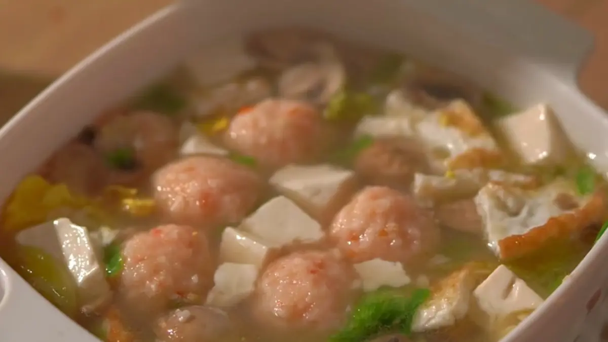 Potret bakso udang sayur praktis yang mudah dibuat di rumah. (instagram.com/@namichilie) - Image