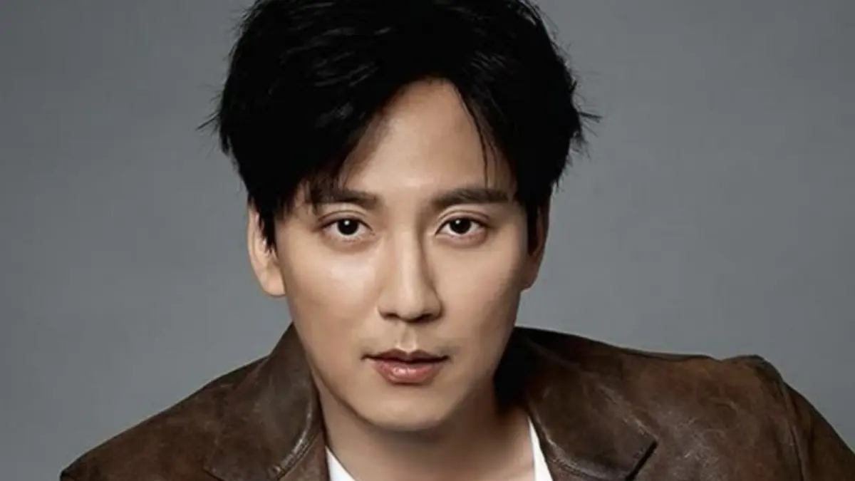 kim nam gil ( x @hallyuforums) - Image