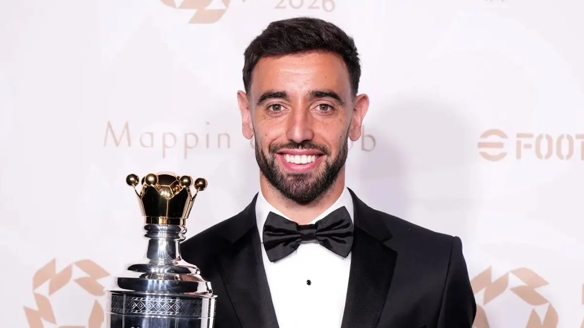Kapten Manchester United Bruno Fernandes dinobatkan sebagai PFA Players’ Player of the Year 2026. (Istimewa) - Image
