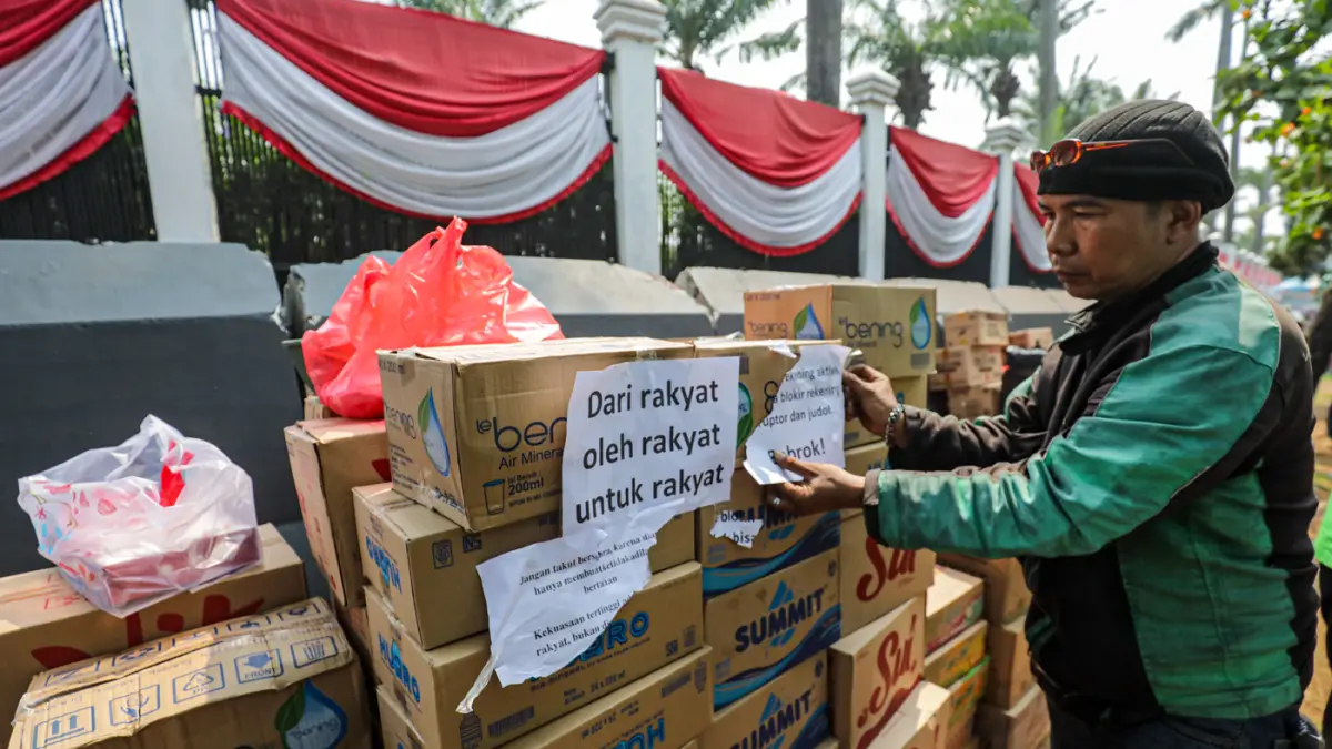 Bantuan Logistik Untuk Aksi AMPB Terus Berdatangan - Image