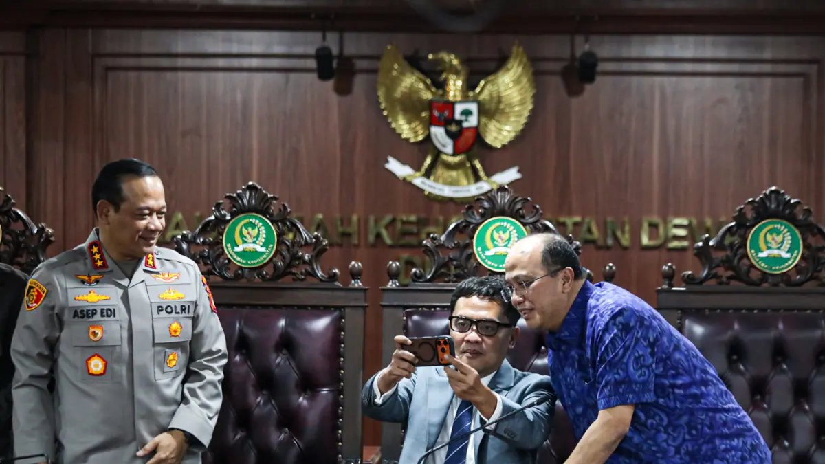 Polisi dan Bank Mandiri Buka Blokir Rekening Aktivis Pati - Image