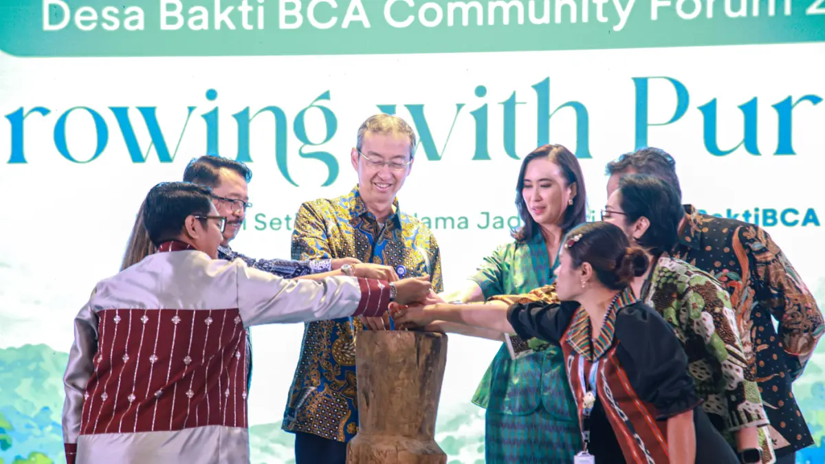 Menteri Parawisata Buka Desa Bakti BCA - Image