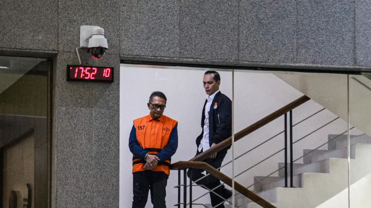 Kepala Bea Cukai Kediri Tersangka KPK - Image