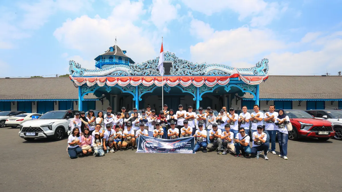 XFOC Indonesia melakukan foto bersama di acara Touring Kemerdekaan 2026. (Istimewa)