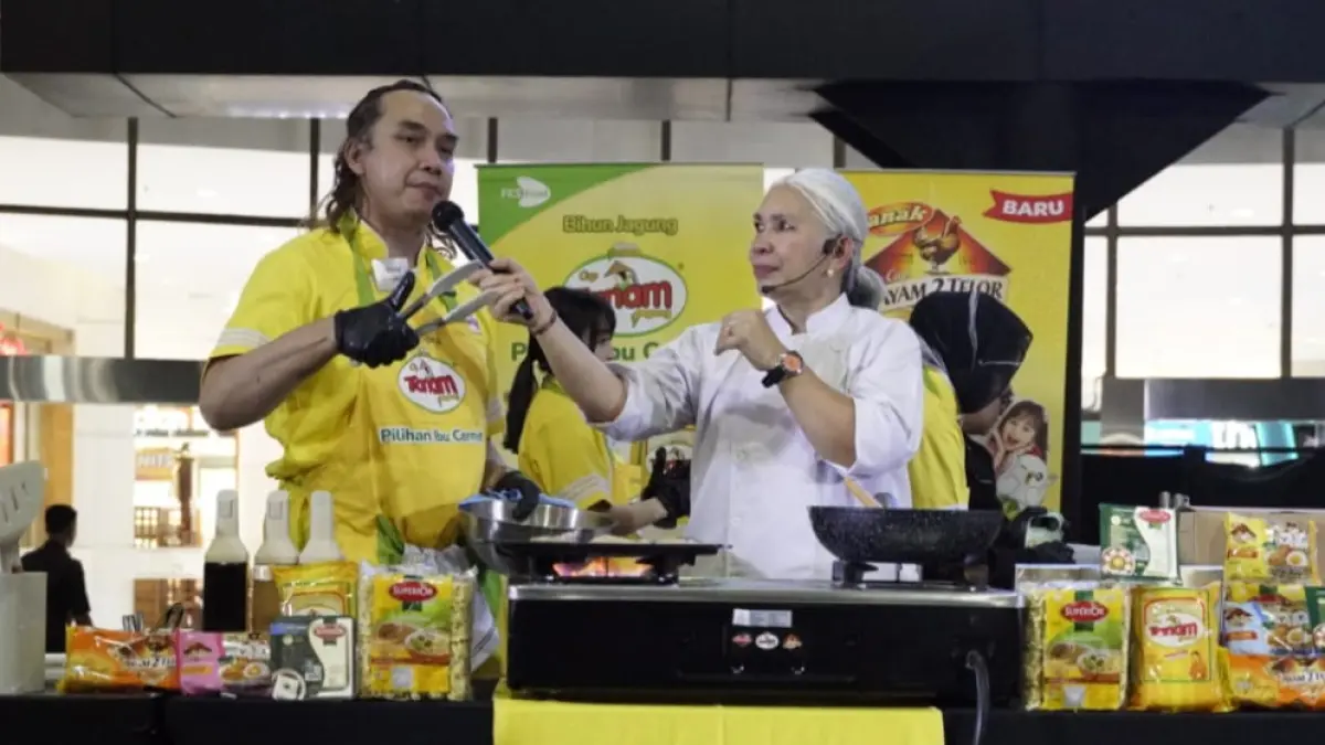 Chef - Petty Elliott,
