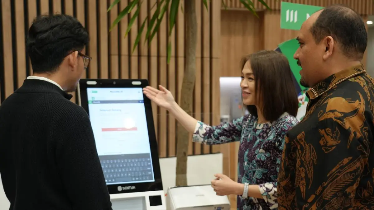 berkunjung ke area customer service walk-in