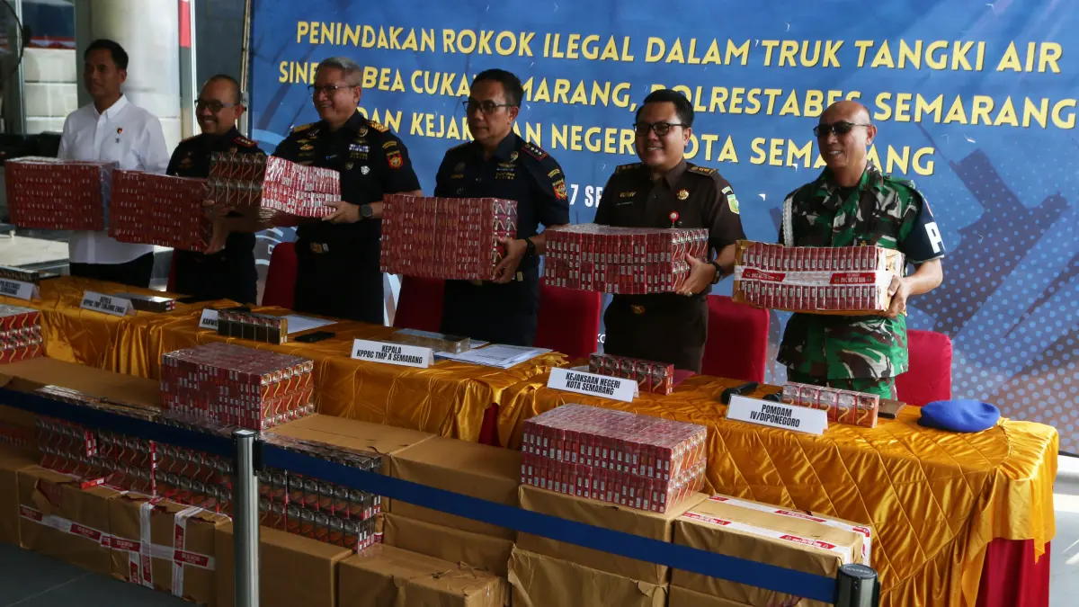 Kasus Penyelundupan Rokok Ilegal di Semarang - Image