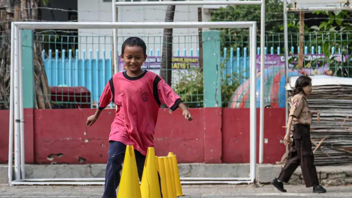 Sejumlah siswa mengikuti kegiatan belajar mengajar (KBM) di SD Negeri 15 Slipi, Jakarta, Rabu (09/09/2026). (Hanung Hambara/ Jawa Pos)