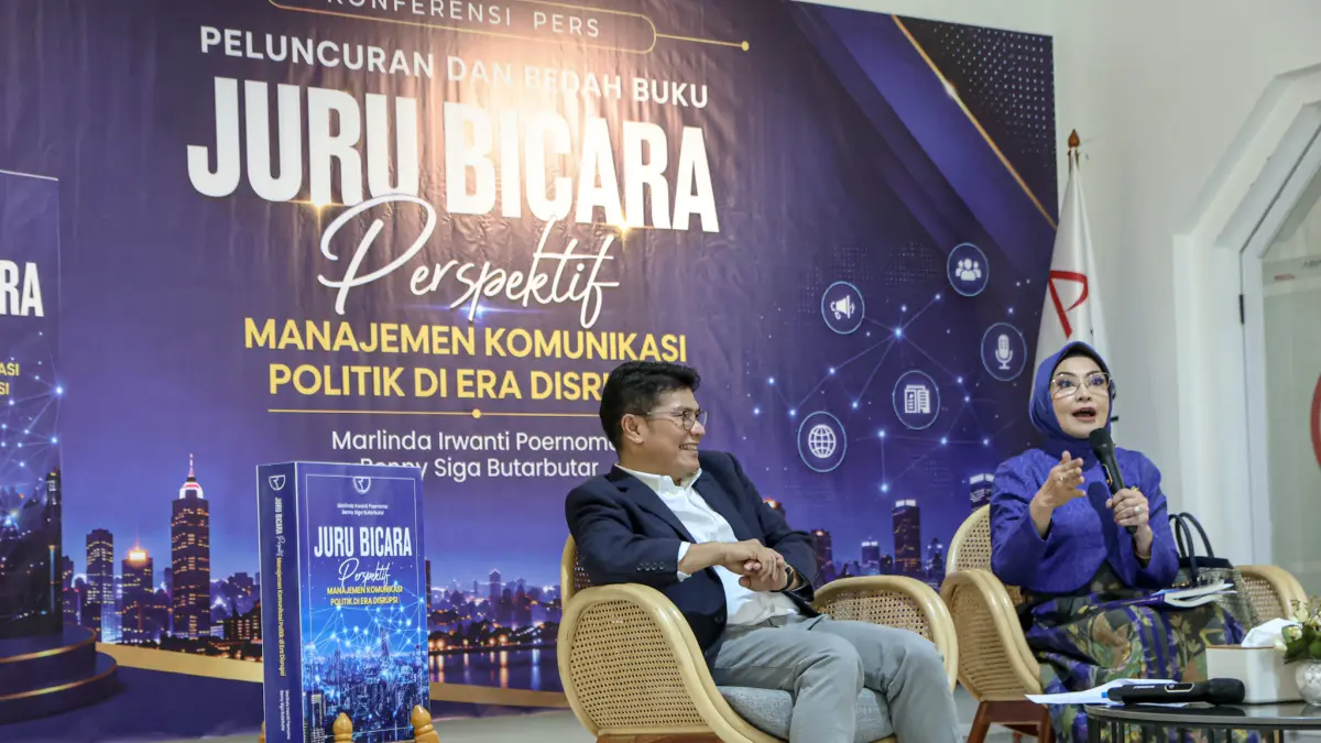 Bedah Buku Juru Bicara. (Hanung Hambara/ Jawa Pos)