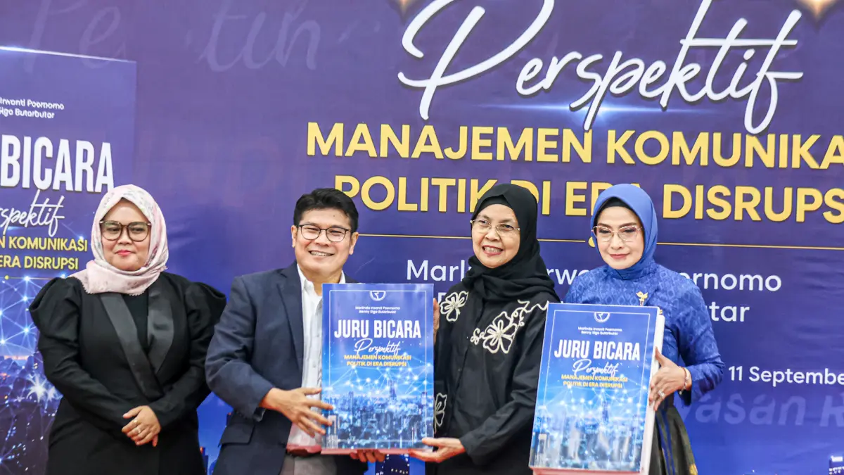 Bedah Buku Juru Bicara. (Hanung Hambara/ Jawa Pos)