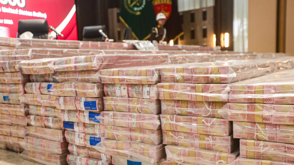 Kejagung Sitaan uang Rp1,003 triliun dalam Kasus Dugaan Korupsi Lahan Inhutani V⁹ - Image