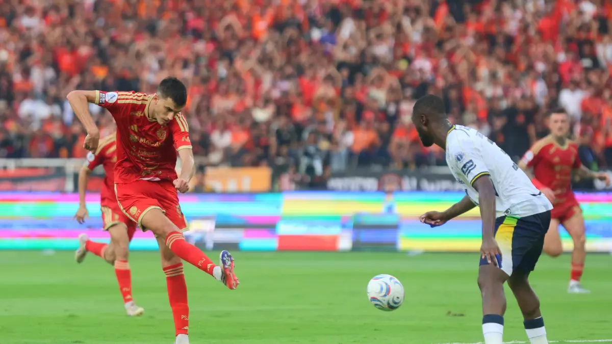 Persija Jakarta vs Persib Bandung pada pertandingan Super League di Stadion Utama Gelora Bung Karno, Jakarta, Sabtu (12/9/2026). (Dery Ridwansah/ JawaPos.com)