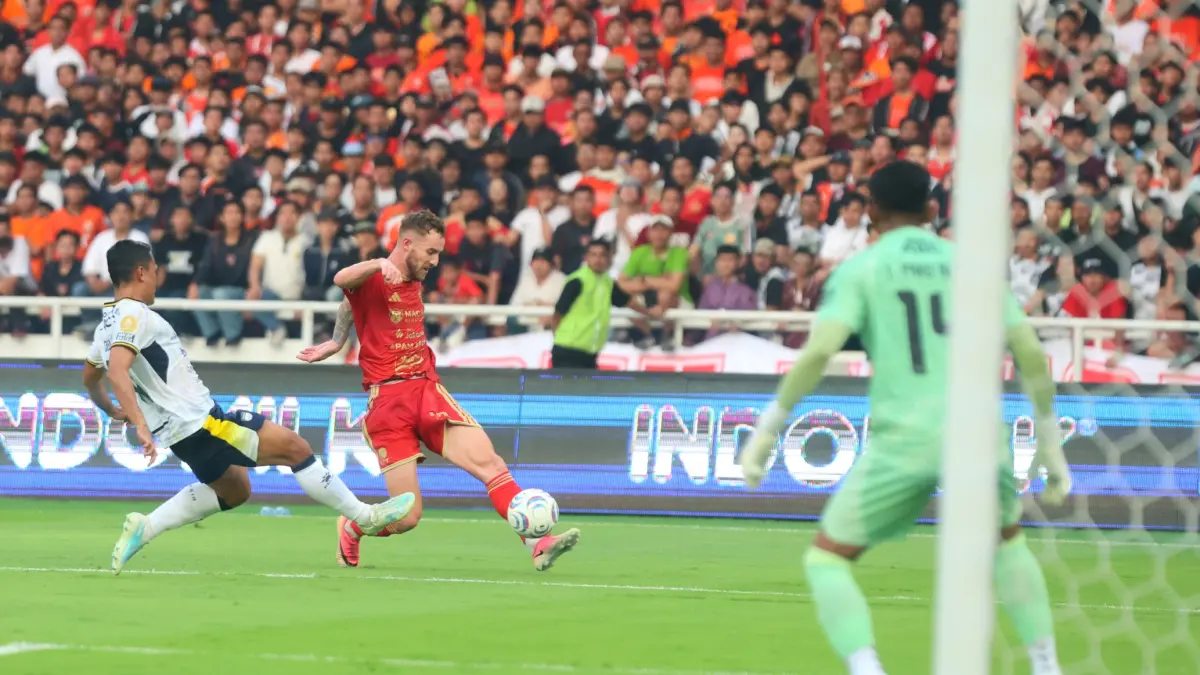 Persija Jakarta vs Persib Bandung pada pertandingan Super League di Stadion Utama Gelora Bung Karno, Jakarta, Sabtu (12/9/2026). (Dery Ridwansah/ JawaPos.com)