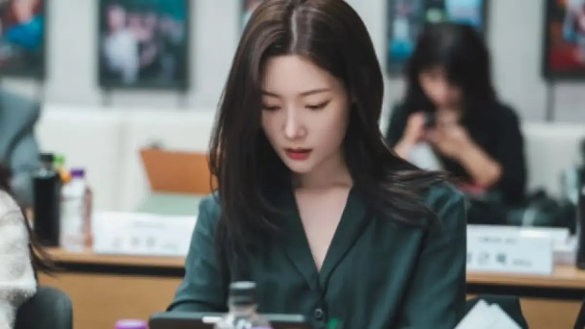 jung chaeyeon (x @tang_kira) - Image