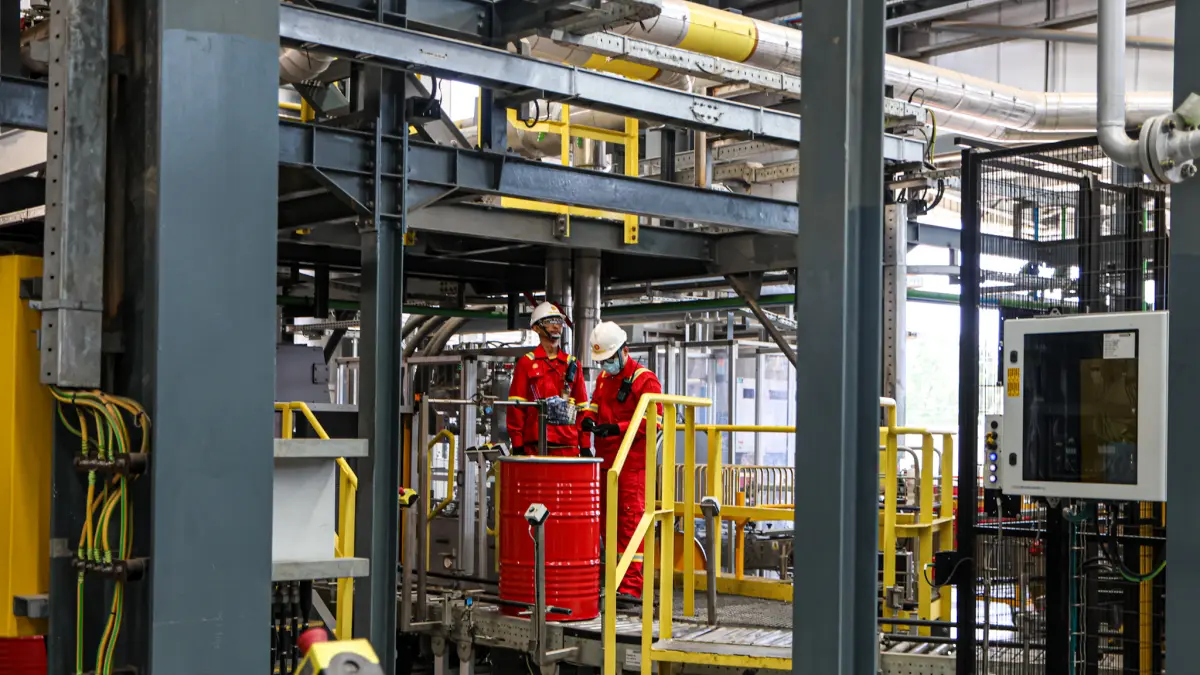 Pembukaan Pabrik Manufaktur Gemuk Shell Indonesia