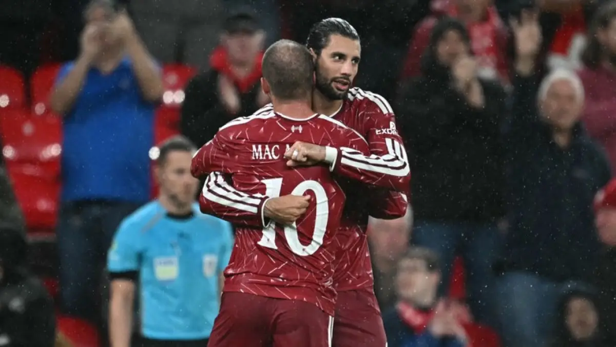Liverpool Kalahkan Tottenham Hotspur 3-1 Berkat Gol Dominik Szoboszlai Pada Menit Akhir  - Image