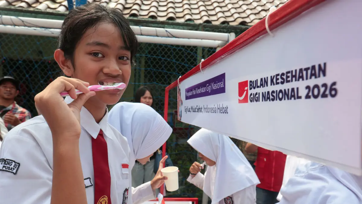 edukasi membersihkan gigi dan mulut kepada siswa-siswi SDN Menteng 01, Jakarta Pusat, Kamis (17/9/2026).
