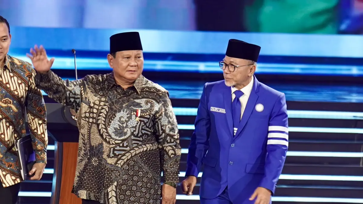 Anak Guru Honorer hingga Nelayan Bisa Sarjana, Prabowo Setujui Usulan Ketum PAN soal Kuliah Gratis - Image