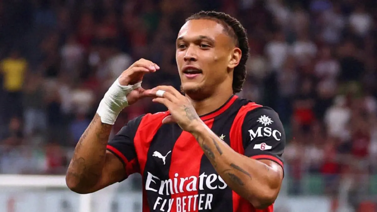 Diego Moreira Cetak Gol Perdana di San Siro, Bantu AC Milan Menang 3-0 atas Lecce - Image