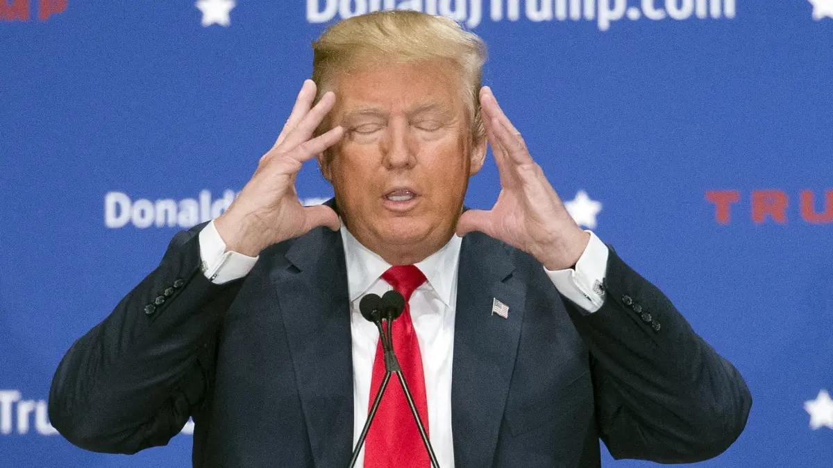 Audio Trump mendadak hilang saat press conferenc. (Ilustrasi) - Image