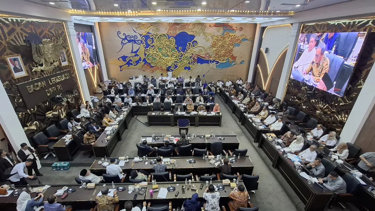 rapat pleno Badan Legislasi (Baleg) DPR di Kompleks Parlemen, Senayan, Jakarta, Senin (21/9/2026). (Dery Ridwansah/ JawaPos.com)