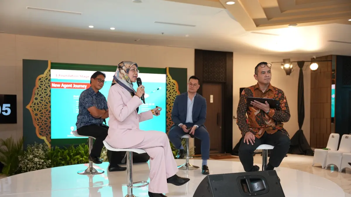 Clint Bilal Lloren – Takaful Philippines, Mohd Radzuan Mohamed – Malaysian Takaful Association (MTA), Yusaini Binti Yusof – Prudential BSN Takaful Berhad (PruBSN), membahas penguatan distribusi takaful melalui pengembangan tenaga pemasar yang profesional,