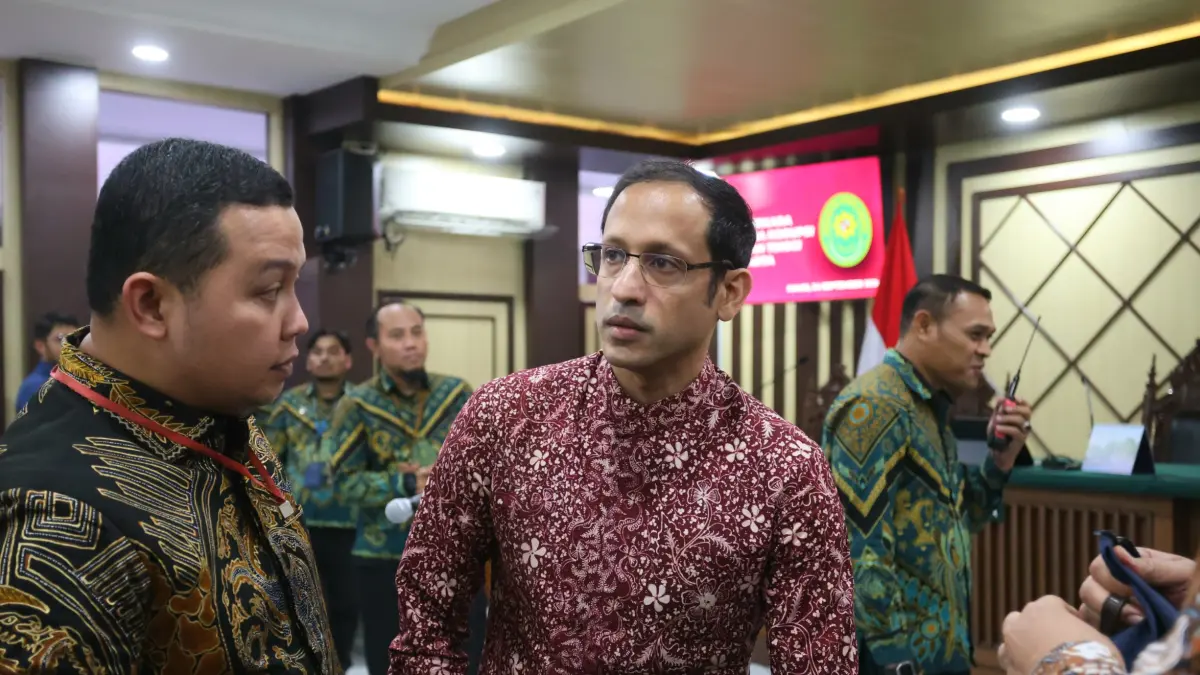 Mantan Menteri Pendidikan Kebudayaan Riset dan Teknologi sekaligus terdakwa kasus korupsi pengadaan Chromebook Nadiem Anwar Makarim mengikuti sidang di Pengadilan Tinggi, Jakarta, Selasa (24/6/2026). (Dery Ridwansah/ JawaPos.com)