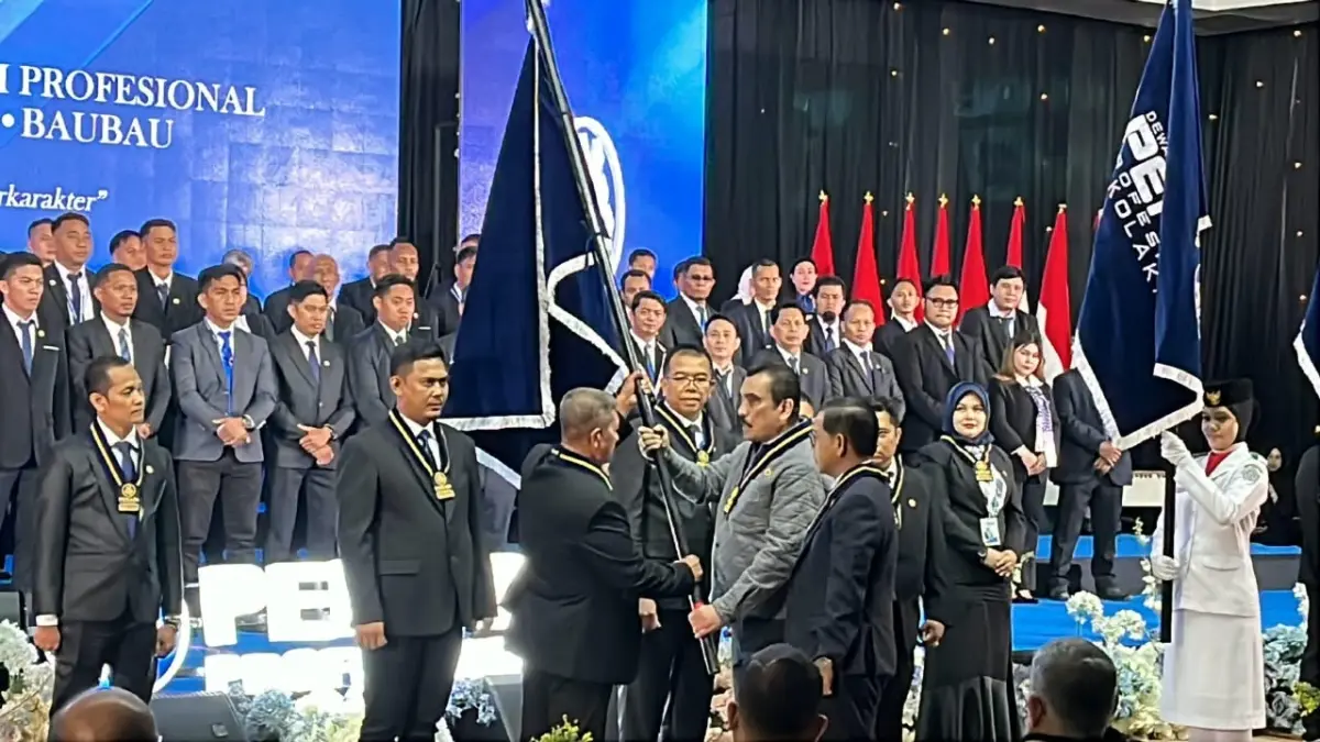 Pelantikan pengurus periode 2026-2031 tersebut berlangsung di Hotel Claro Kendari, Rabu malam (23/9/2026), mencakup DPD PERADI Profesional Kendari, Kolaka, Andoolo, dan Baubau. (Istimewa) - Image