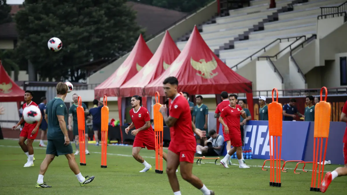 Timnas Indonesia Jelang Lawan Singapura - Image