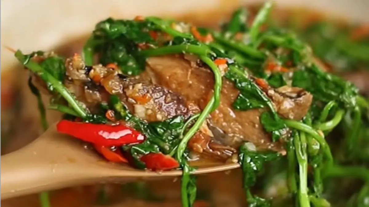 Potret tumis tongkol jukut dengan bumbu praktis yang cocok jadi lauk makan. (Sumber: instagram.com/@deltafoodsid) - Image